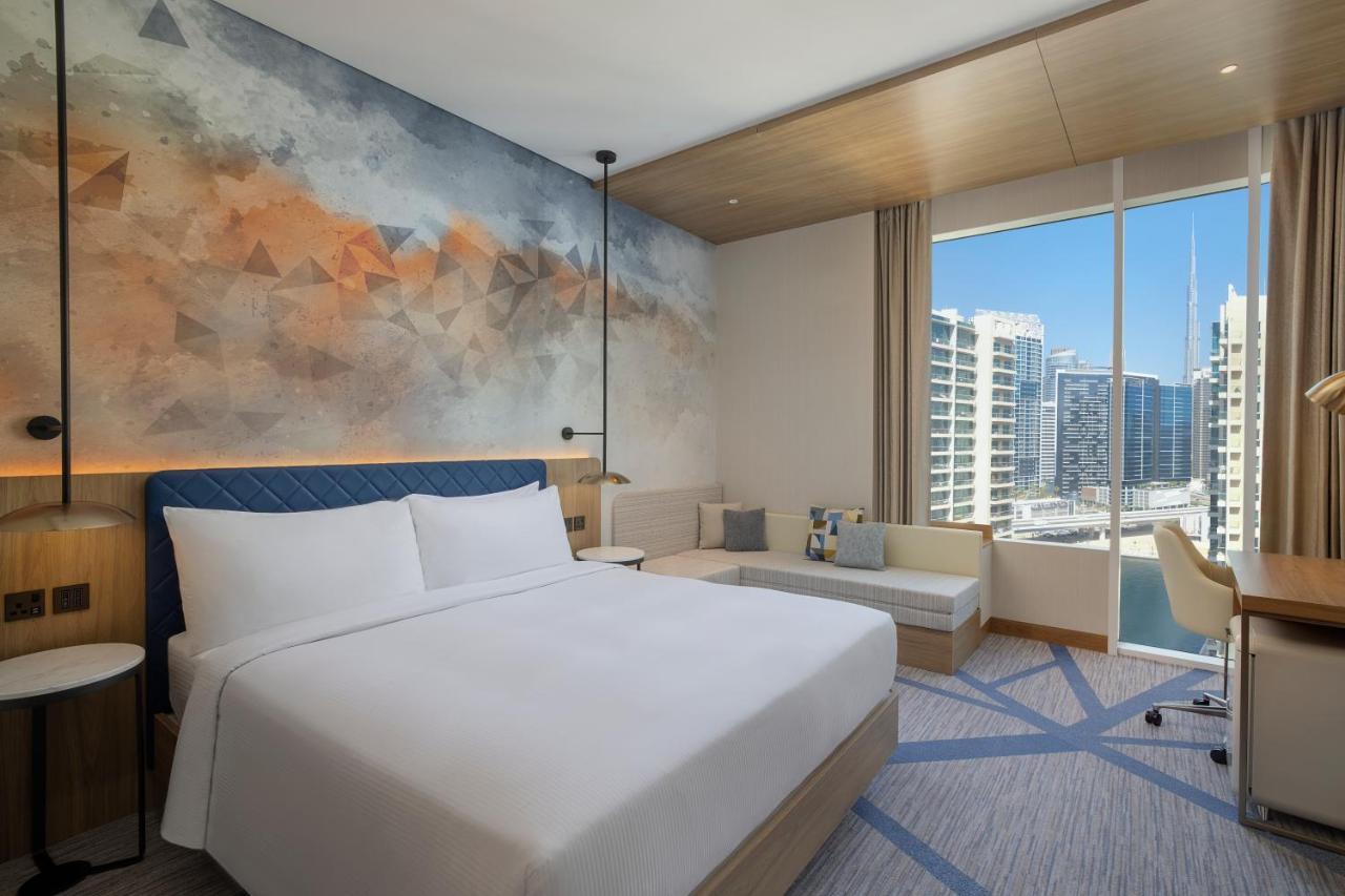 Hilton Garden Inn Dubai Business Bay Bagian luar foto