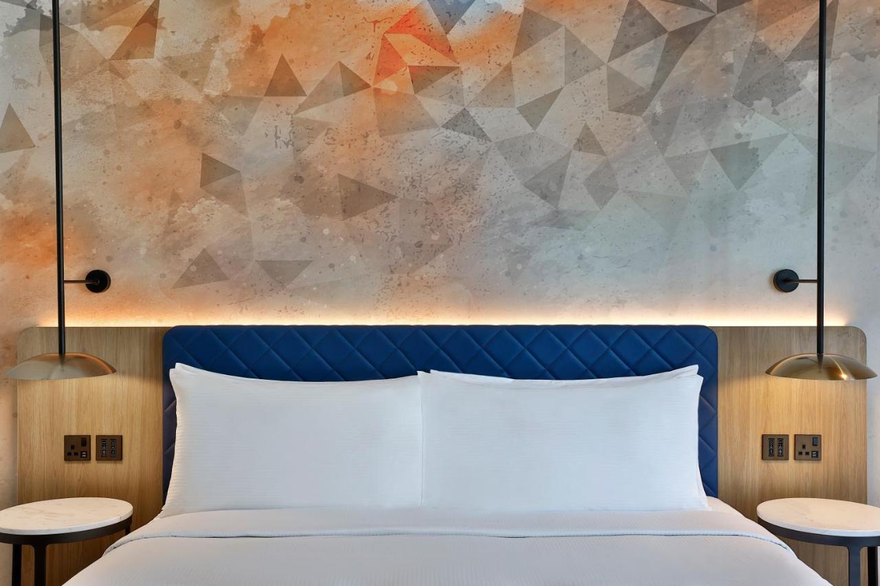 Hilton Garden Inn Dubai Business Bay Bagian luar foto