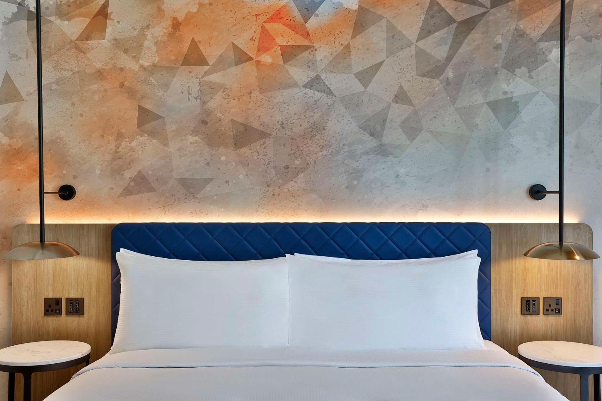 Hilton Garden Inn Dubai Business Bay Bagian luar foto